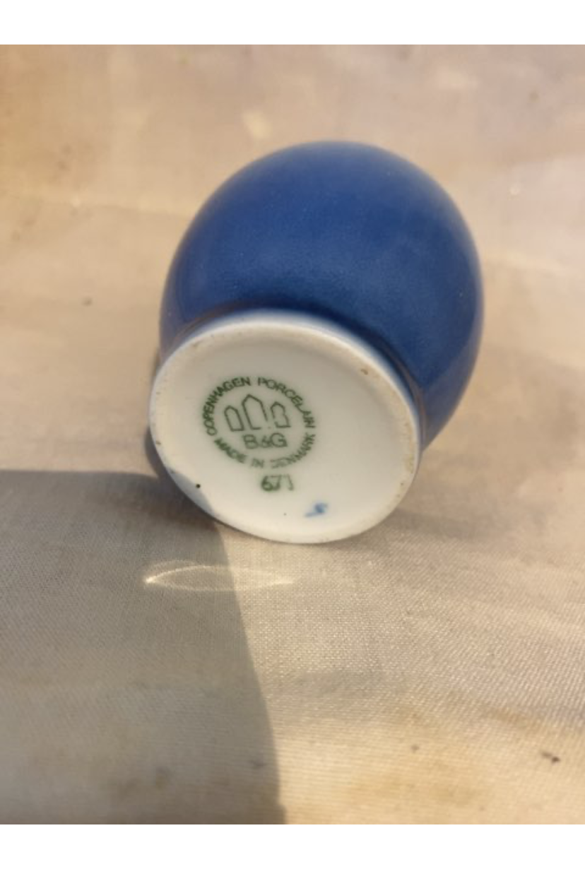 B&G vase